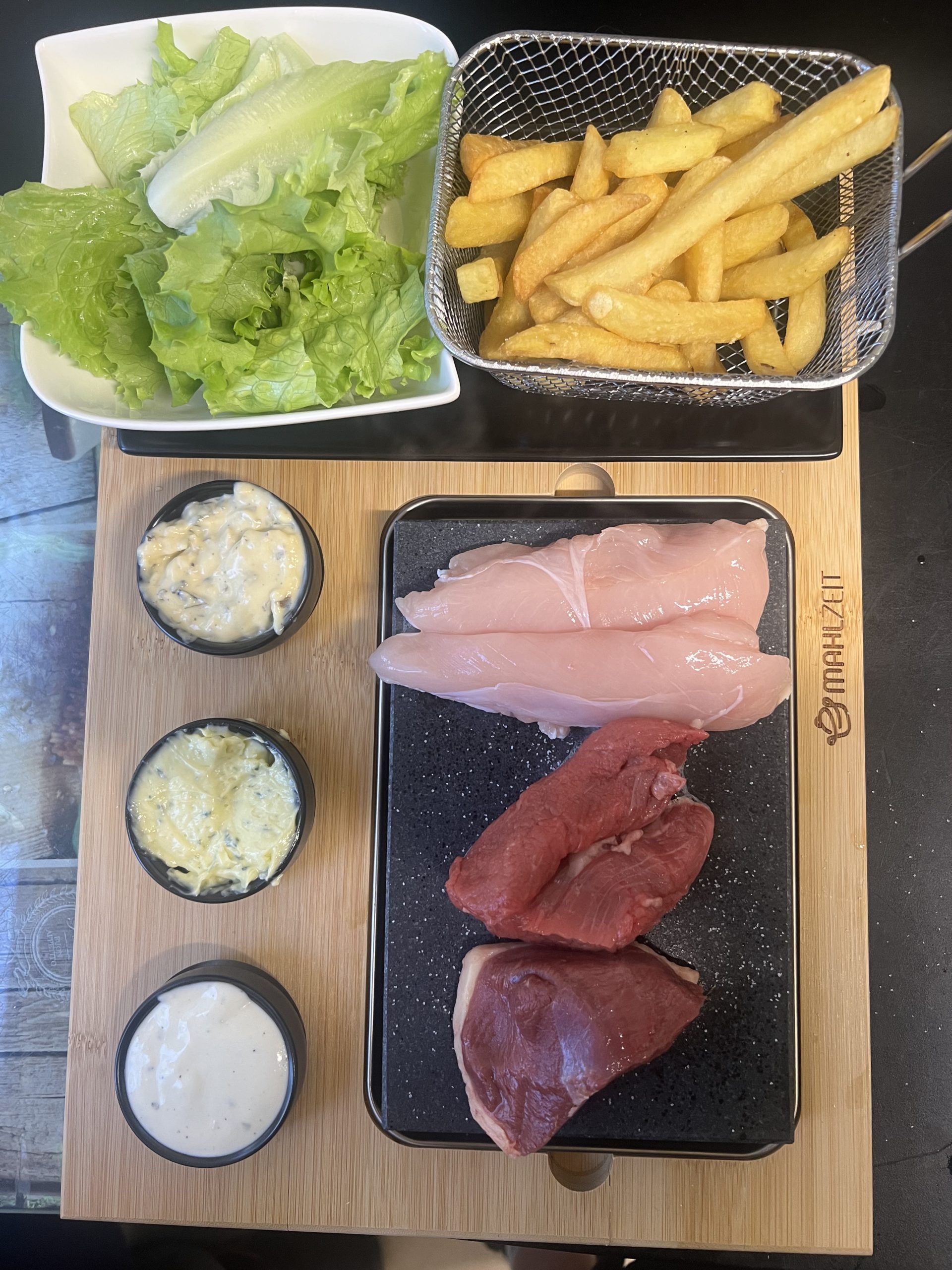 le-qg-de-la-gourmandise - cuisson viande sur pierre de lave le-qg-de-la-gourmandise - cuisson viande sur pierre de lave
